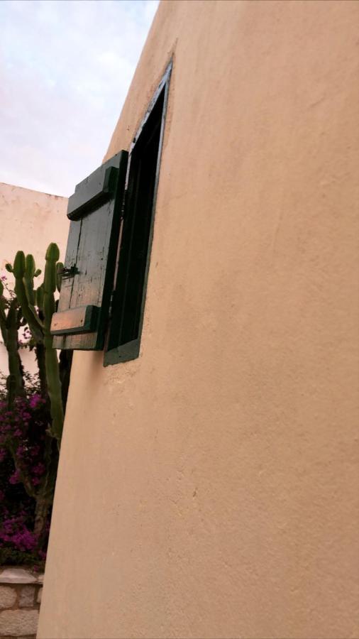 Hypate Villa Chalki Town Bagian luar foto