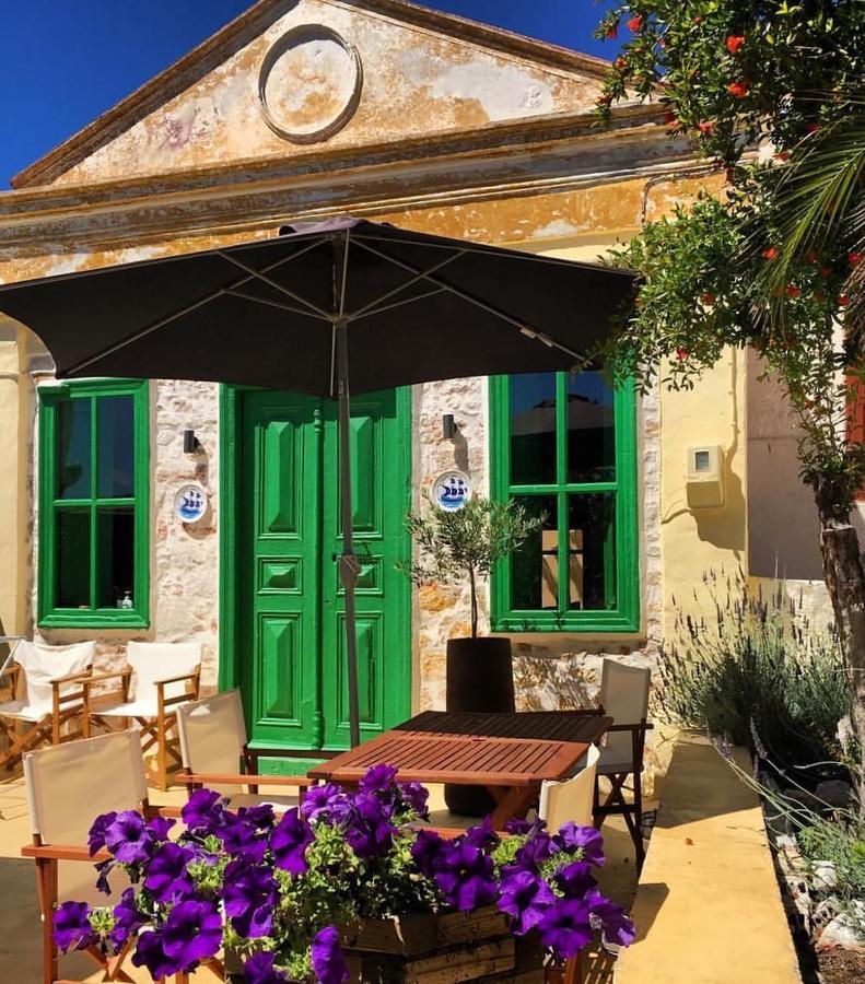 Hypate Villa Chalki Town Bagian luar foto